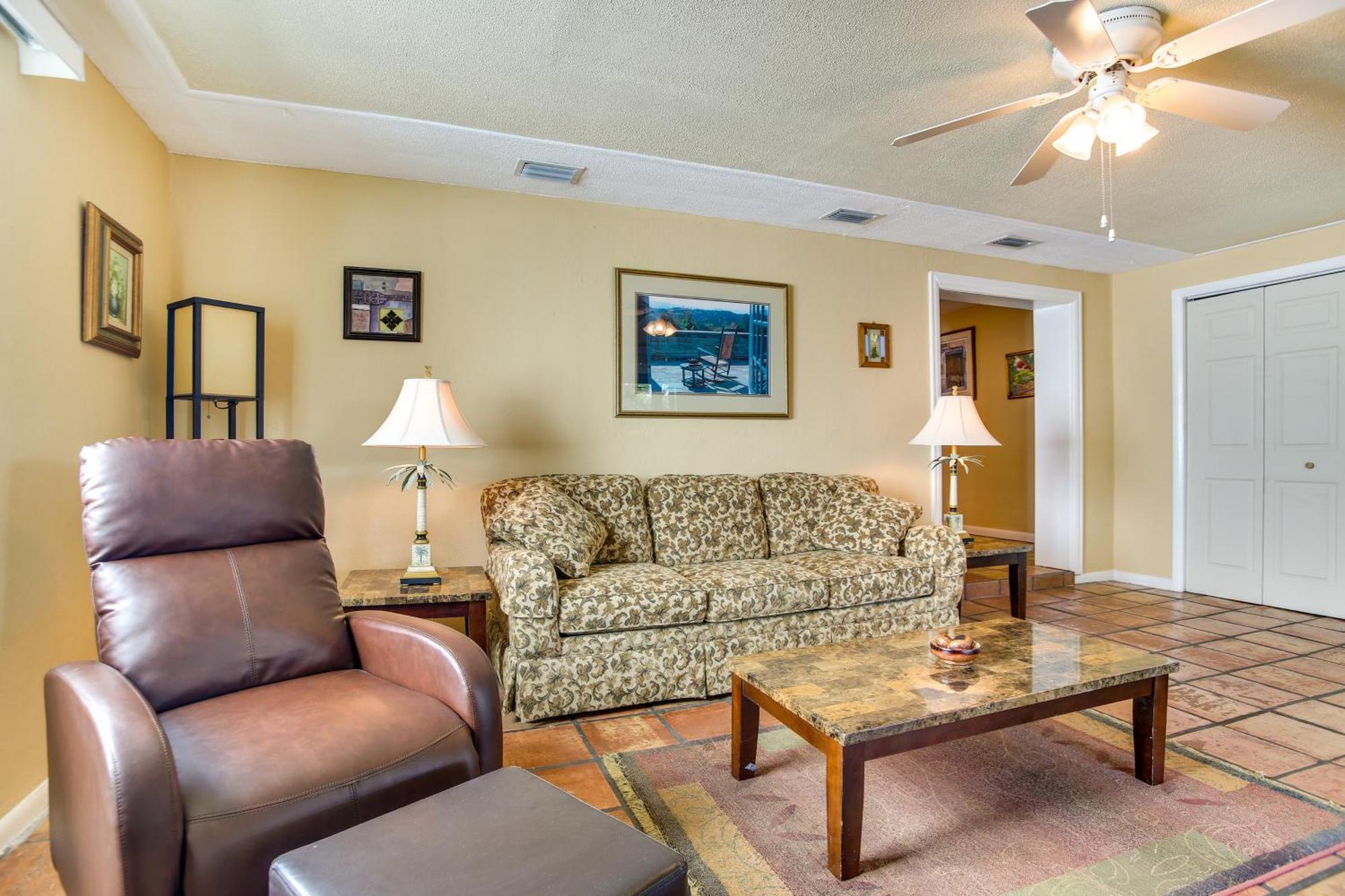 Canal Side Retreat With Dock, By Hollywood Boardwalk Fort Lauderdale Exterior photo
